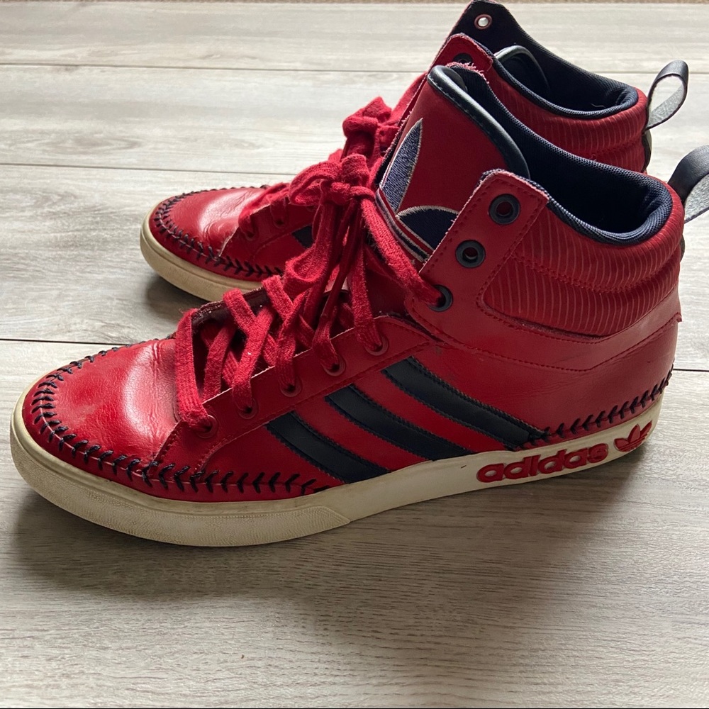 Men’s Adidas Hightop Sneakers
